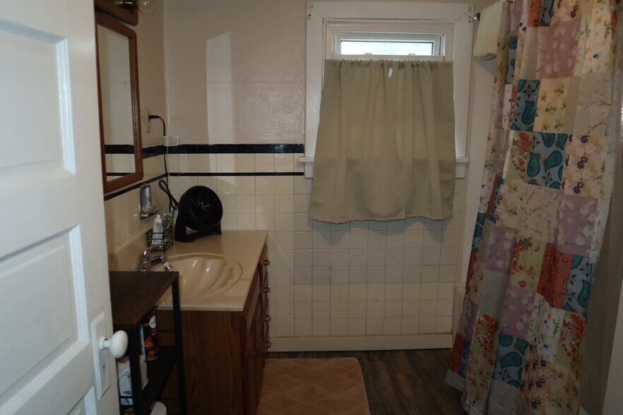 Building Photo - 318 Pike Run Dr