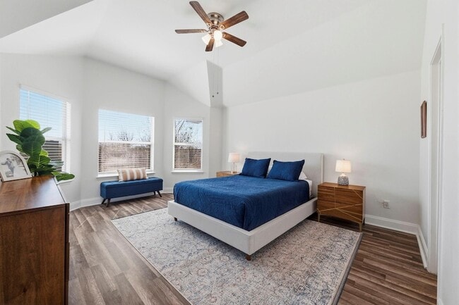 Building Photo - 4943 Sunset Ridge Dr