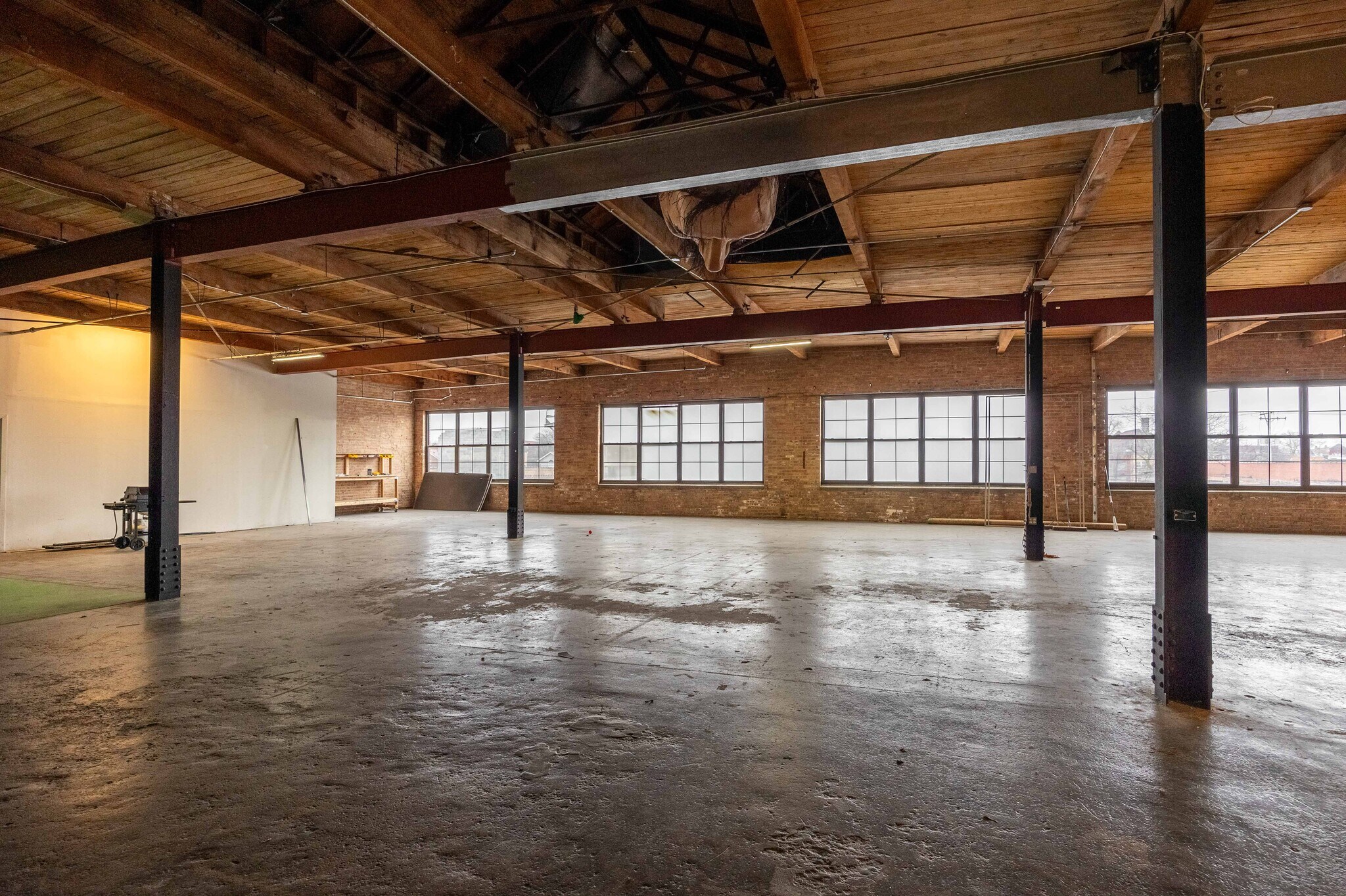 Building Photo - 3134 W Carroll Ave