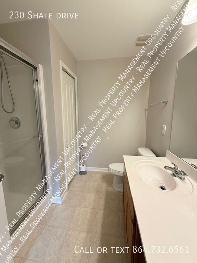 Building Photo - 230 Shale Dr