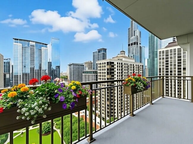 Building Photo - 1335 S Prairie Ave