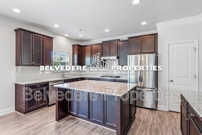 Building Photo - 5749 Marblehead Dr