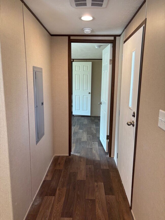 Building Photo - BRAND NEW 3 BED, 2 BATH MOBILE HOME IN PARK LOCATED IN EAGLE SPRINGS