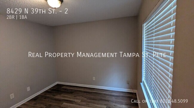 Building Photo - 8429 N 39th St