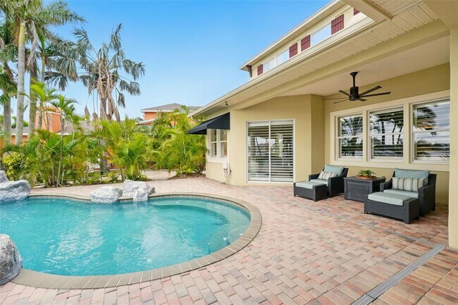 Building Photo - 5405 Merritt Island Dr