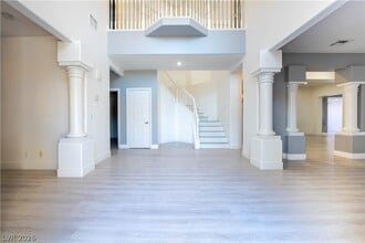 Building Photo - 4875 Impressario Ct