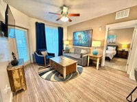 Building Photo - 460 E 400 S