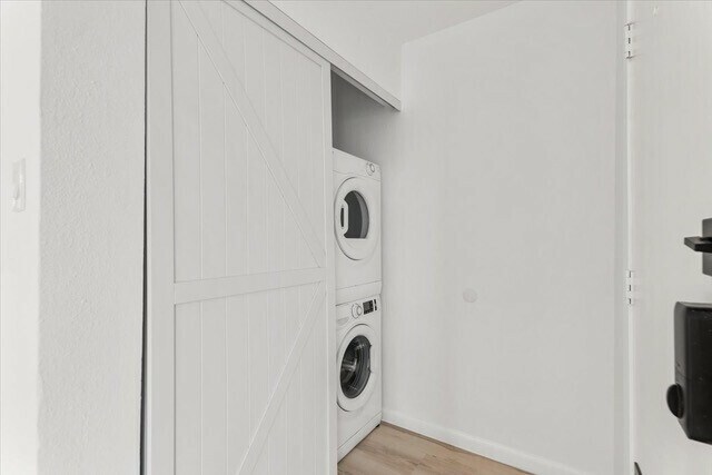 Building Photo - 2119 Oxford Ave