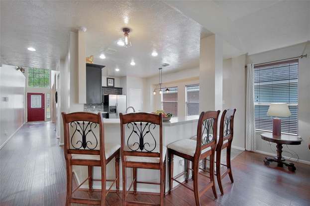 Building Photo - 9934 Goldenglade Dr