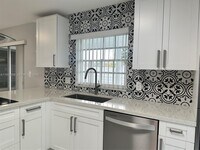 Building Photo - 14024 SW 148th Ln