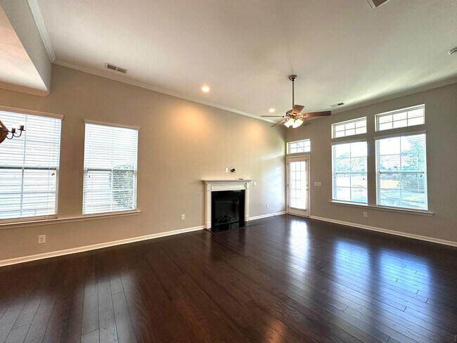 Building Photo - 4640 Blackmuir Wood Cir
