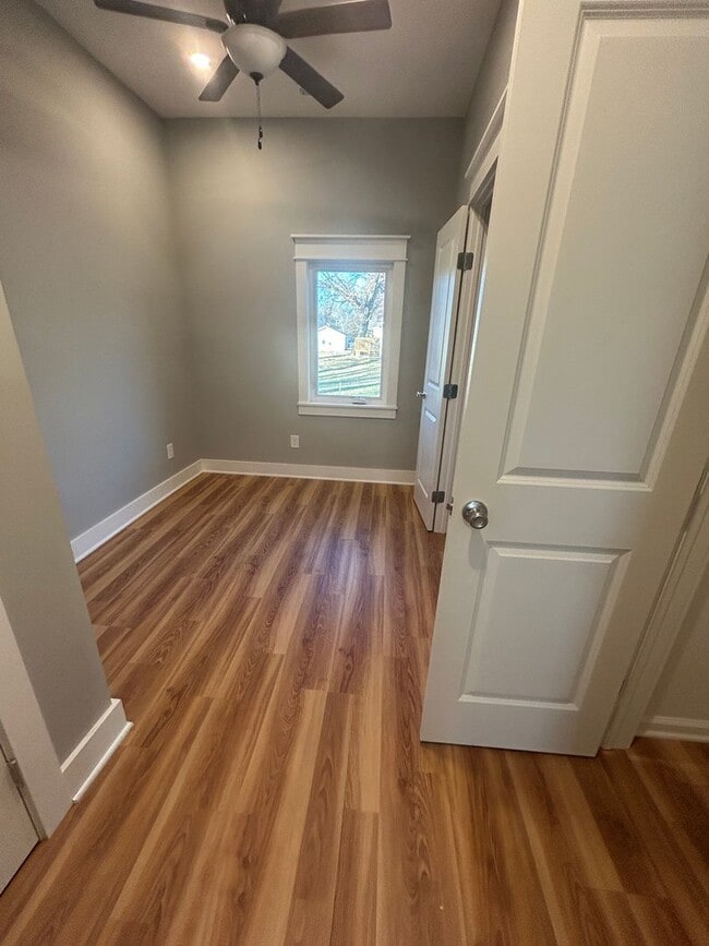 Building Photo - 839 Locust St