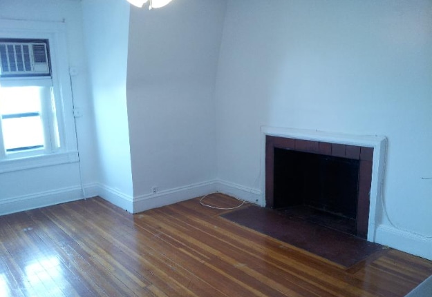 Building Photo - 28 Symphony Rd