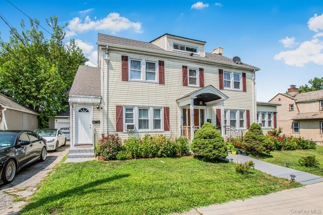 Building Photo - 44 Kress Ave