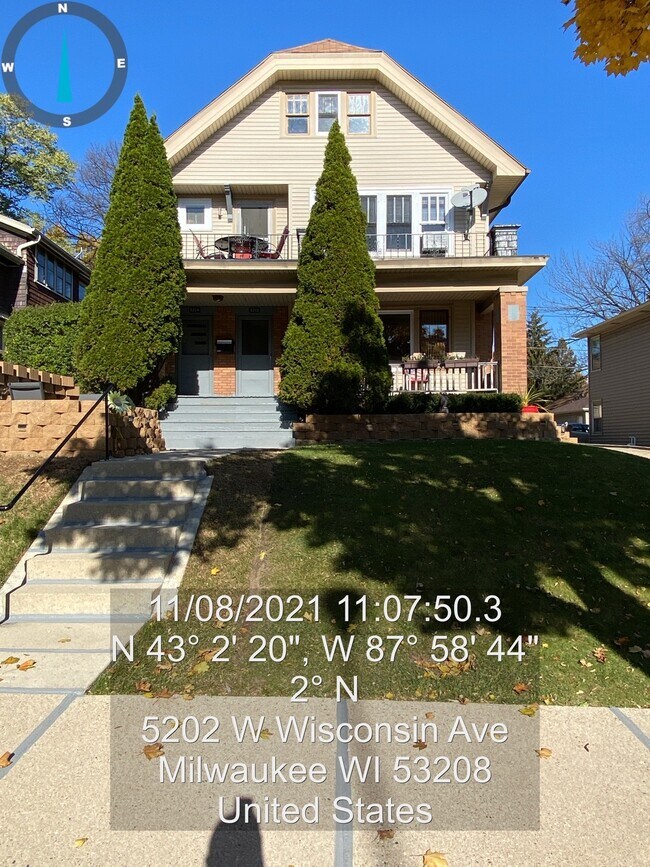 5204 W Wisconsin Ave 5204 W Wisconsin Ave Milwaukee WI 53208