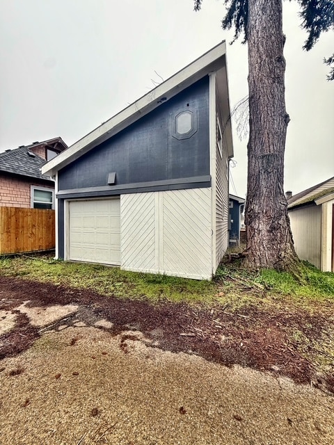 Building Photo - 2106 7th St