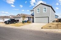Building Photo - 1347 Neria Lp