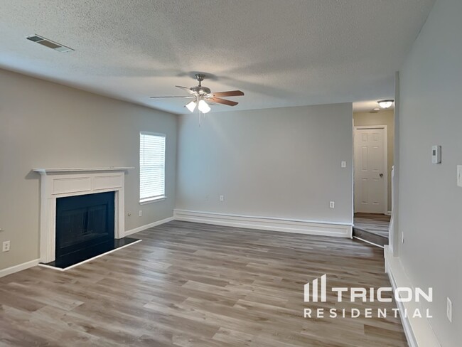 Building Photo - 1420 Shelnutt Ct
