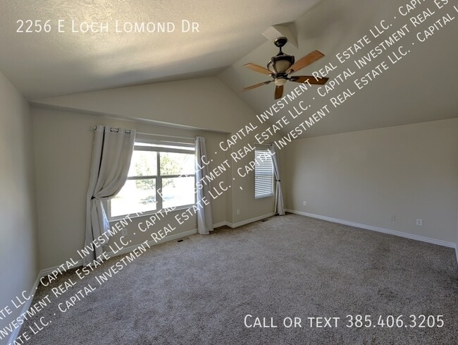 Building Photo - 2256 Loch Lomond Dr