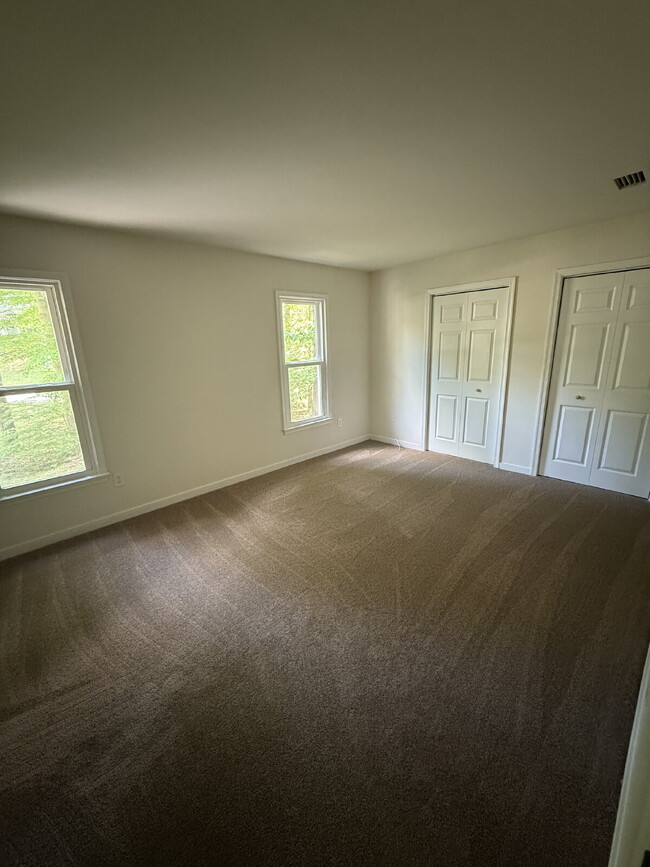 Building Photo - 4 Bedroom Cape Cod in Midlotian
