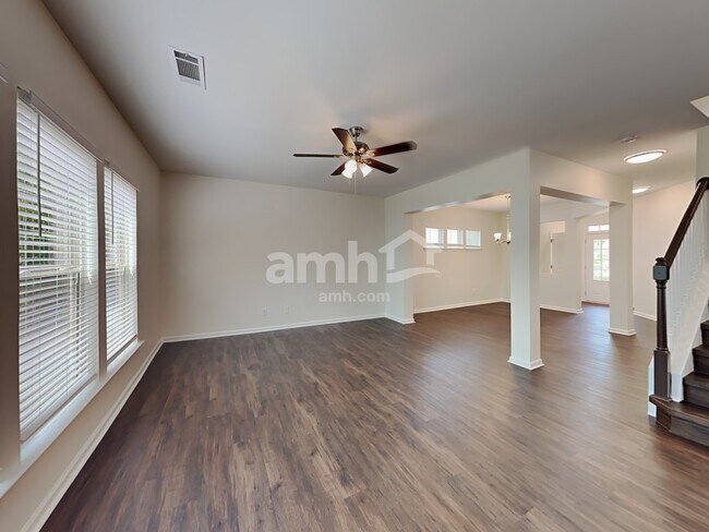 Building Photo - 1490 Aster Ives Dr