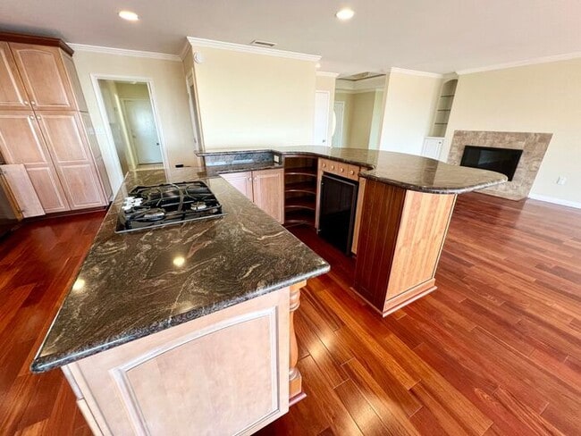 Building Photo - Beautiful 4-Bedroom Home with Modern Upgrades – Spacious 2,820 Sq Ft