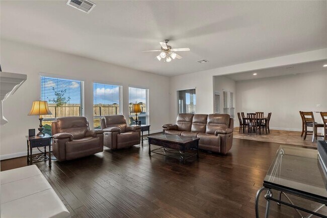 Building Photo - 20306 Fossil Valley Ln