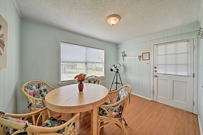 Building Photo - 23115 Camino St