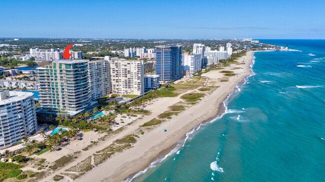 Building Photo - 730 N Ocean Blvd