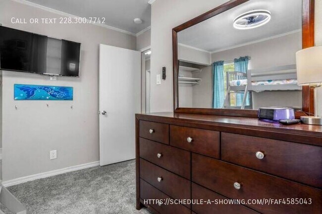 Building Photo - 1807 Curcor Dr