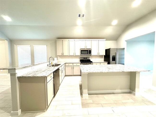 Building Photo - 15718 Telge Rdg Ln