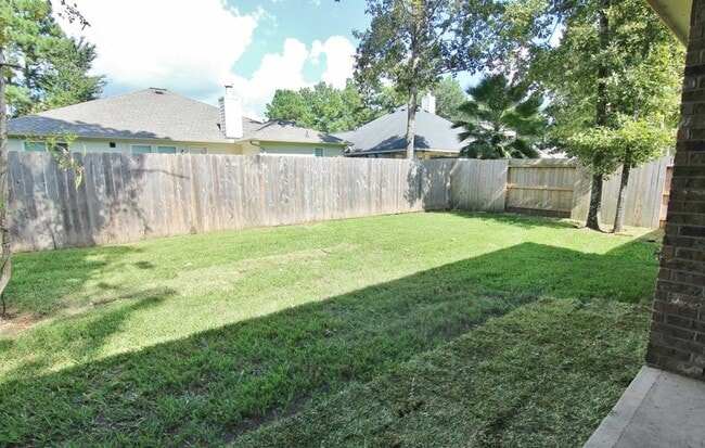 Building Photo - 12938 Walden Rd