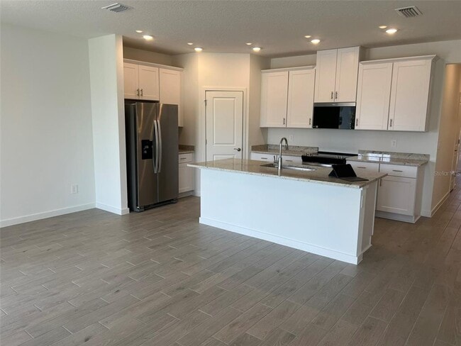 Building Photo - 14 Oconee Dr