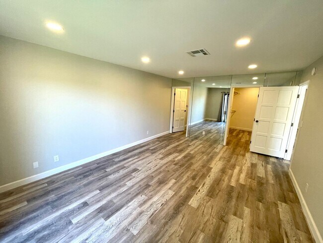 Building Photo - SINGLE STORY!! GATED COMMUNITY!! HIDDEN TR...