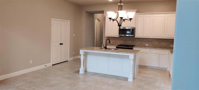 Building Photo - 1574 Trowbridge Cir