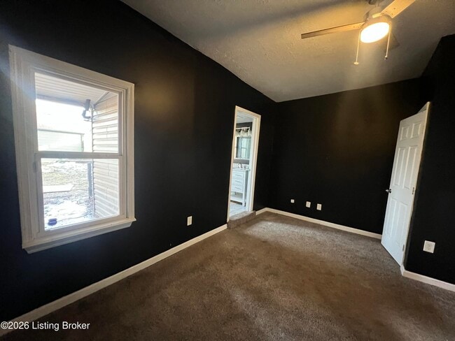 Building Photo - 1107 Logan St