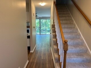 Building Photo - 545 Woodcrest Dr