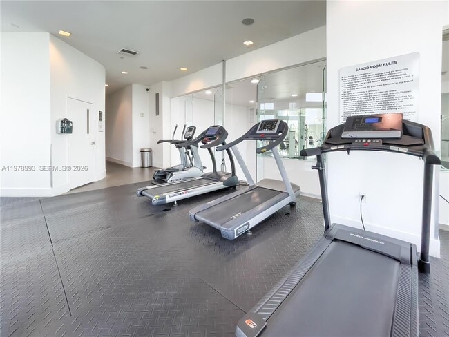 Building Photo - 350 S Miami Ave