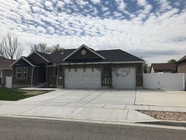 Building Photo - 2273 W Espadrille Cir
