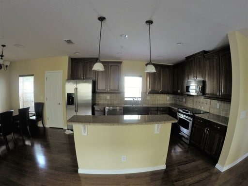 Building Photo - Baldwin Park 3 Bedroom + den, 2.5 Bath, 2 ...