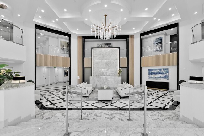 Building Photo - 550 SE Mizner Blvd