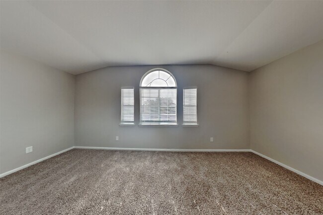 Building Photo - 6110 Wilcox Point Dr