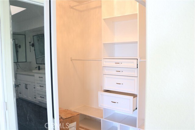 Building Photo - 4310 E Terra Vista Ln