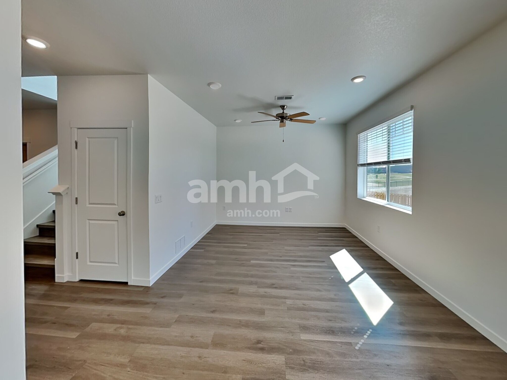 Building Photo - 26106 E Calhoun Pl