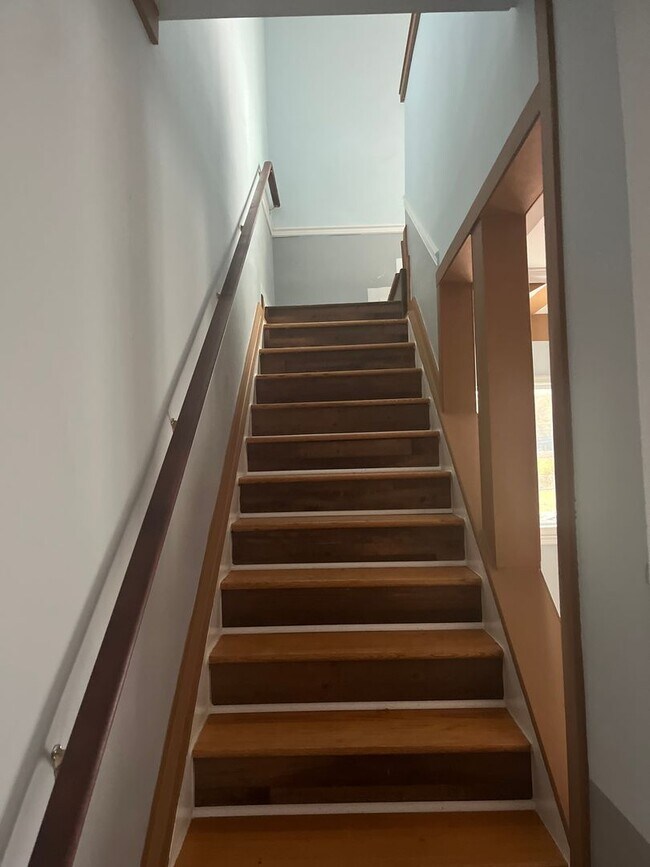 Building Photo - 4200 Deer Park Rd