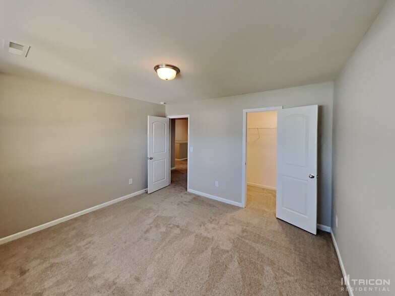 Building Photo - 3418 Anita Glen Dr