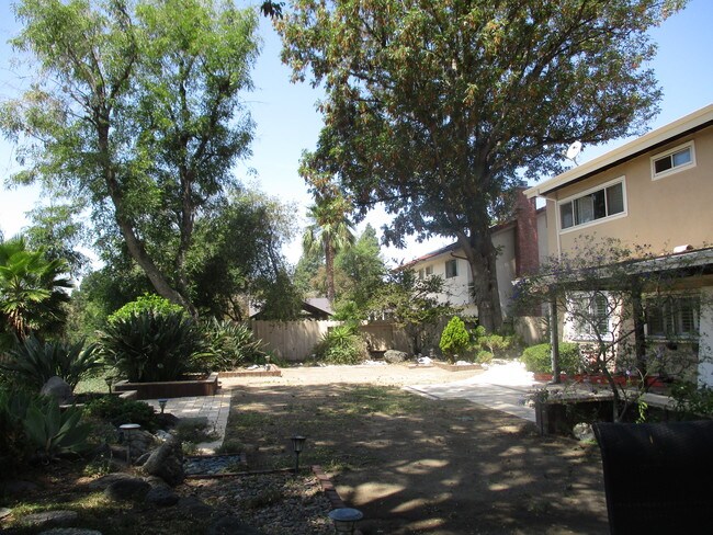 Building Photo - 18216 Index St