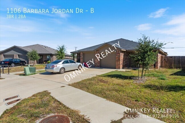 Building Photo - 1106 Barbara Jordan St