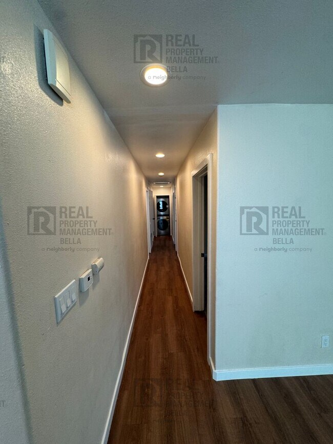 Building Photo - Charming, Updated, and Move-In Ready — A L...
