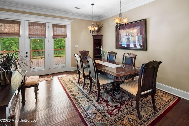 Building Photo - 18523 Pecan Ln